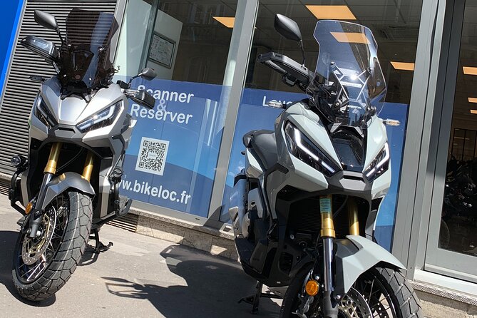 Scooter rental X-ADV Honda 2023 (A2 license) Paris - A Flexible One-Day or Multi-Day Plan