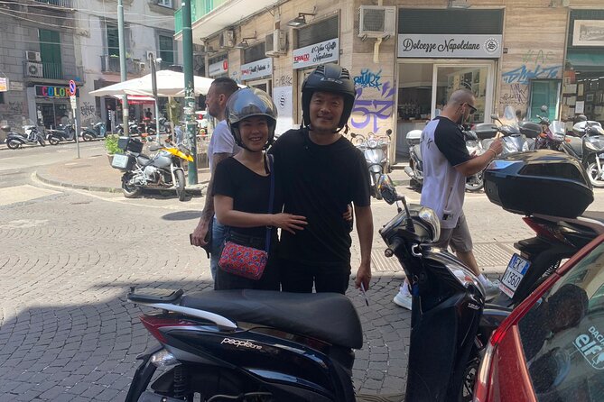 Scooter Tour In Naples - Why a scooter works well in Naples