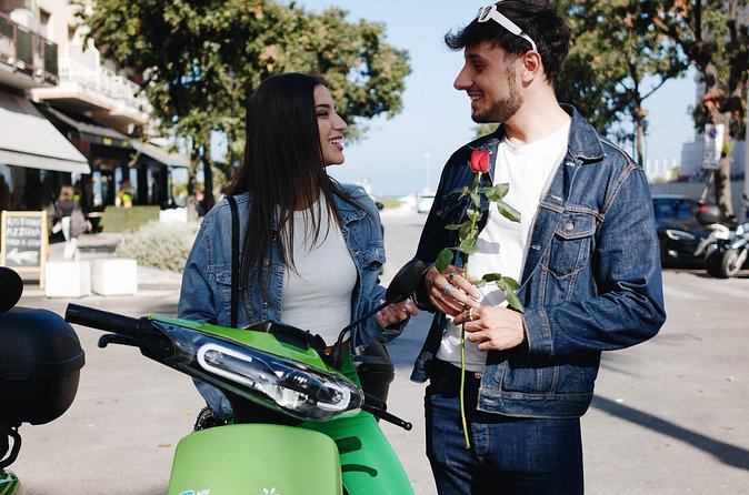 Scooter Tour in Termoli and Campomarino (As couple) - Sinarca Tower and the old Adriatic defenses