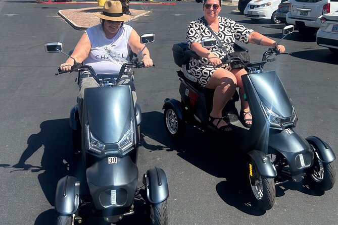 Scooter Tour of the Las Vegas Strip - Bellagio Fountains and the Center of the Strip