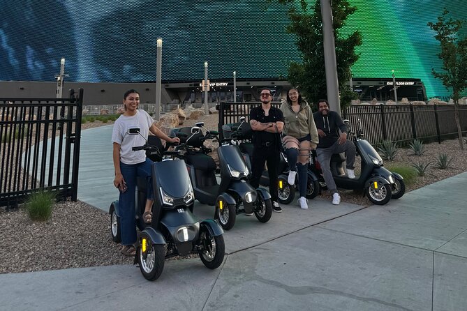 Scooter Tour of the Las Vegas Strip - Who Will Get the Most From This Ride
