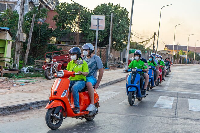 Siem Reap: Evening Foodie Vespa Tour / Tuk Tuk Available - Riding a Vespa changes the feel of Siem Reap