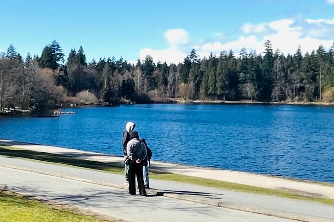 Stanley Park Seawall E-scooter Rental with Self Guided map - Brockton Point totem poles and cultural context