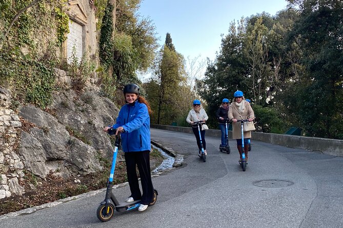 The essentials of Nice by electric scooter 1H30 - A fast first look at Nice by electric scooter