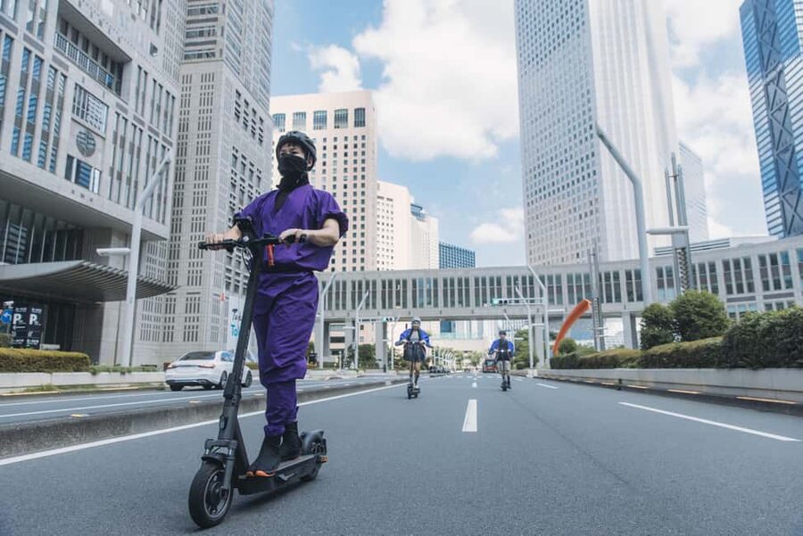 Tokyo: Ninja E-Scooter Tour with English Speaking Guide - Why this tour works in West Shinjuku