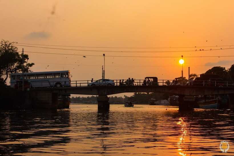 Trincomalee: Guided scooter City Tour - What the $46 price gets you