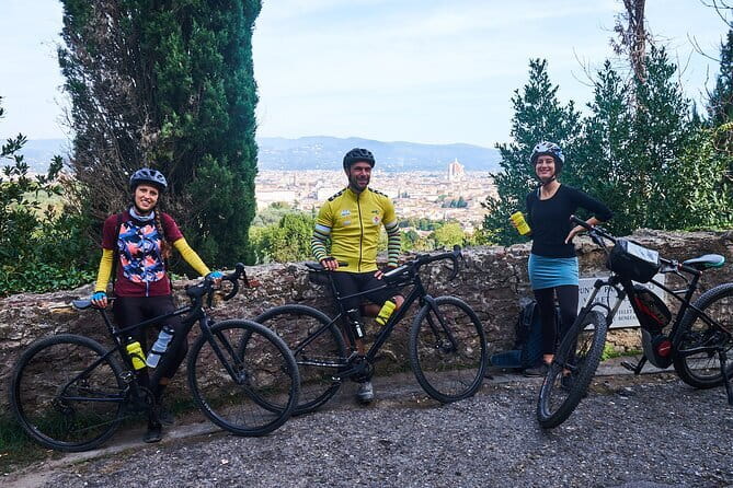 Tuscany Vespa Tour from Florence with Wine Tasting - Timing, weather, and practical planning