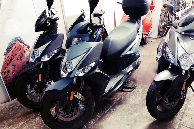 Vespa and Scooter Rental in Lucca - Planning a Route That Fits the Day