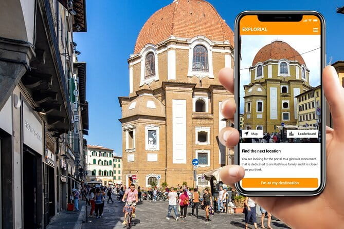 Vespa Motorcycle rental in Florence - Riding alone or carrying a passenger