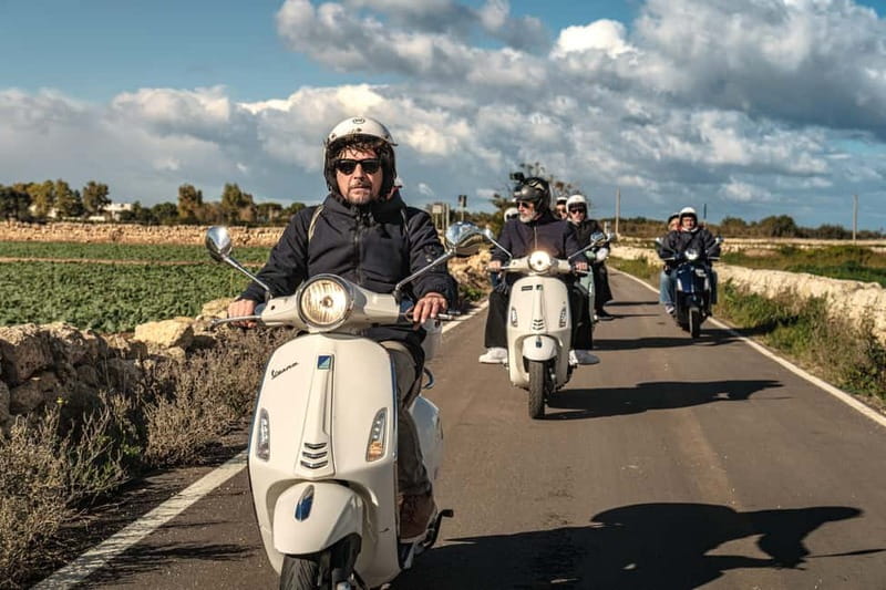 Vespa scenic tour: Trulli and Countryside with tastings in Itria Valley - Selva di Fasano for the big view