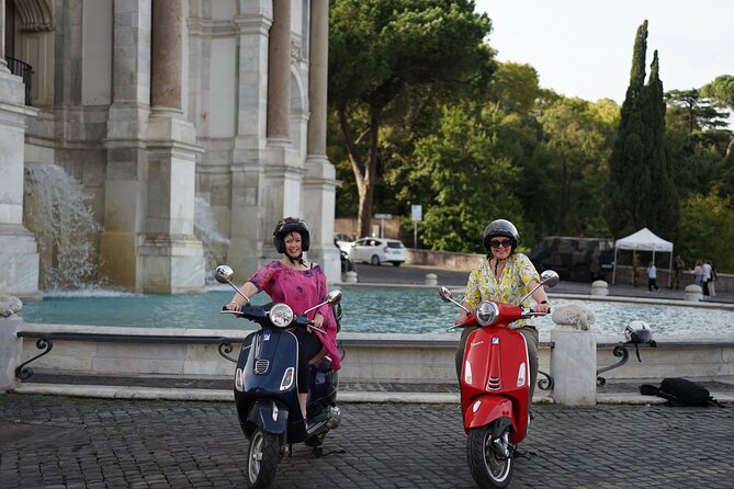 Vespa scooter Journey with Professional Photography - The Gianicolo terrace and Rome from above