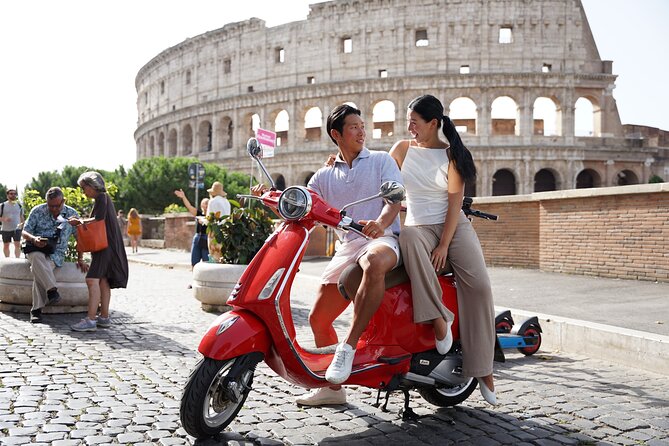 Vespa scooter Journey with Professional Photography - Starting beside the Colosseum
