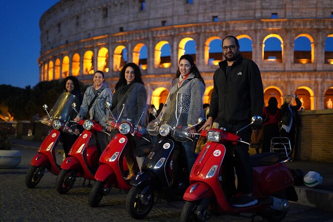 Vespa Scooter Night Tour in Rome with Professional Photographer - Piazza Venezia, Via del Corso, and the city center