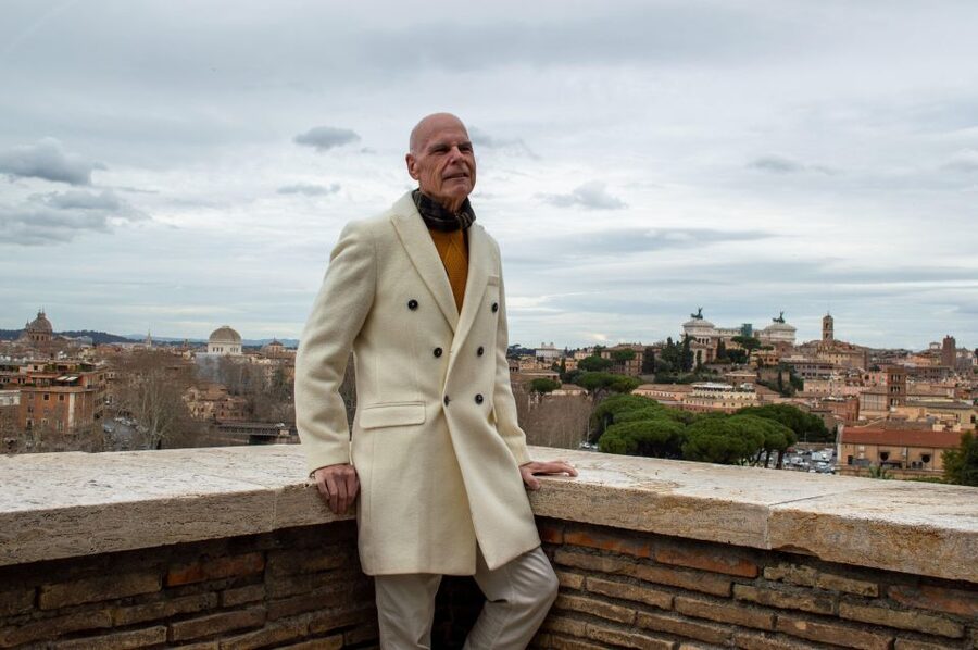 Vespa scooter tour in Rome with Pro-Photographer - Janiculum Hill brings the best wide view