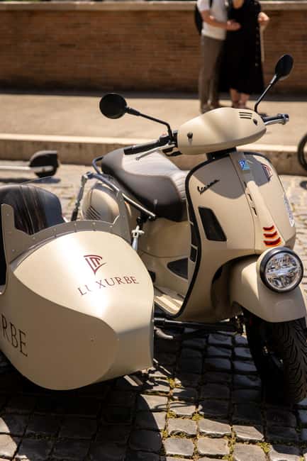 Vespa Sidecar Tour: Highlights of Rome - Guides, safety, and comfort on the scooter