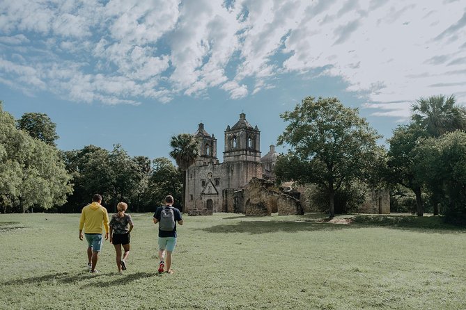 VESPA SiDECAR Tour in San Antonio with Tacos - King William, murals, and the old residential streets