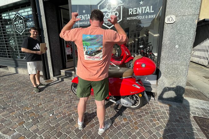 Vespa tour adventure on the lake - The coffee pause and the Argegno mix-up