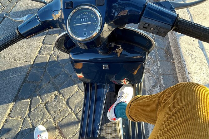 Vespa Tour in Rome with Nicolò - The Pantheon closes the route with ancient engineering