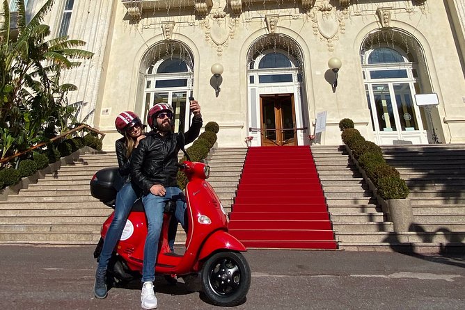 Vespa Tour in Sanremo for half a day - Why a Vespa fits Sanremo so well