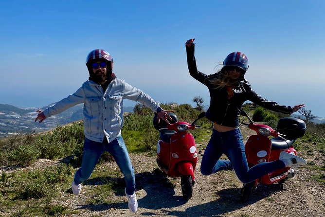 Vespa Tour in Sanremo for half a day - Cruising Corso Imperatrice beside the sea