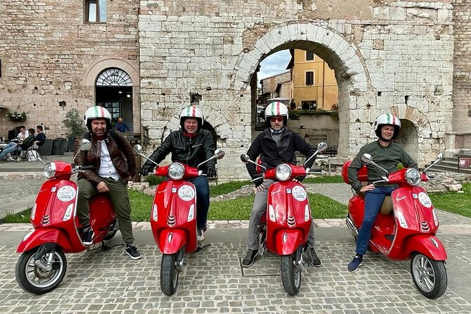 Vespa tour with written guide of Marche Riviera del Conero - What this Vespa outing actually offers