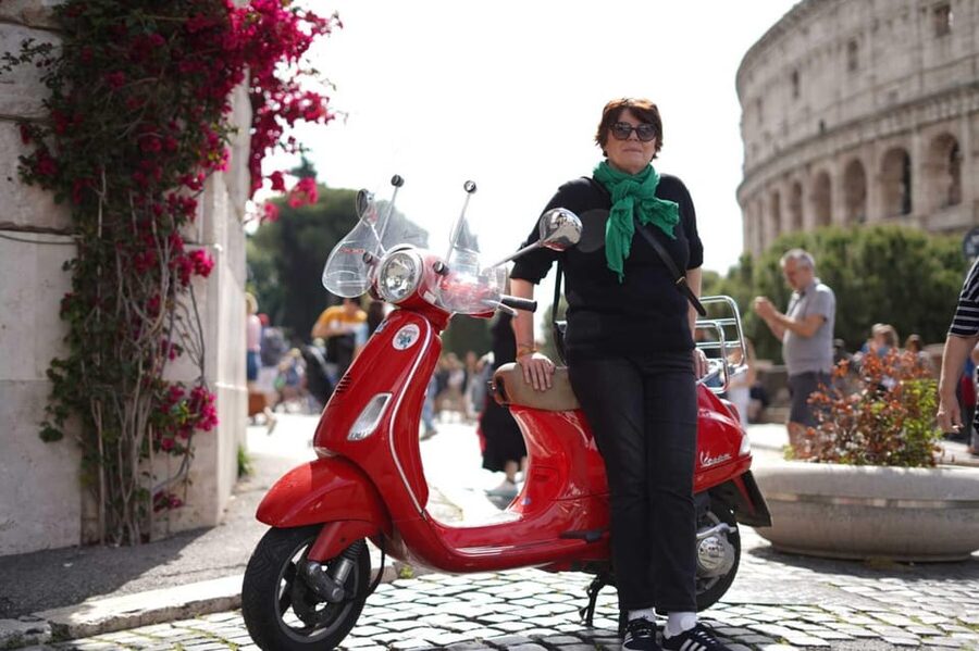 Vespa Voyage: Scenic Routes of Rome - The Colosseum from the outside