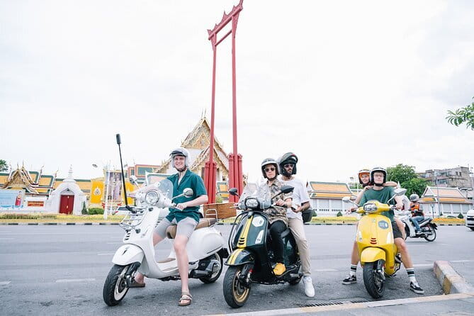 Vintage Scooter Bangkok Tour on Weekday (City Route) - Why a scooter works well in Bangkok’s old quarters