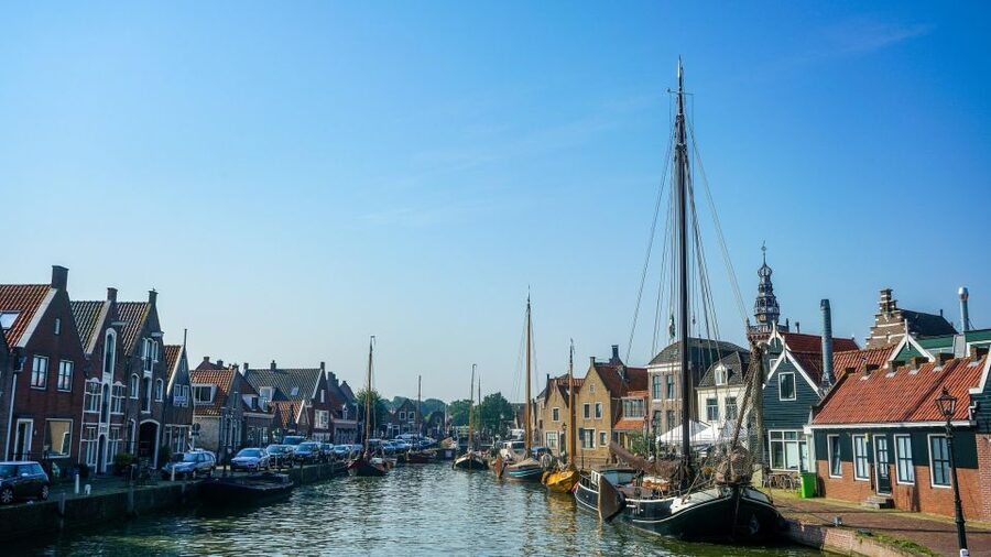 Volendam: E-Scooter Rental - What the experience does best